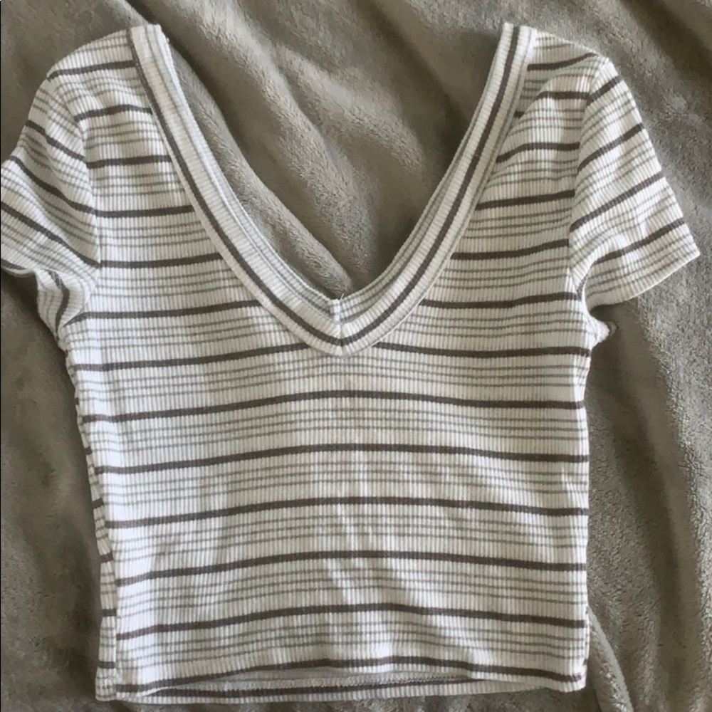 Cropped pacsun shirt
